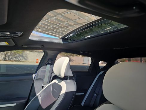 Certified 2025 Kia K4 GT-Line w/ GT-Line Premium Package image 17