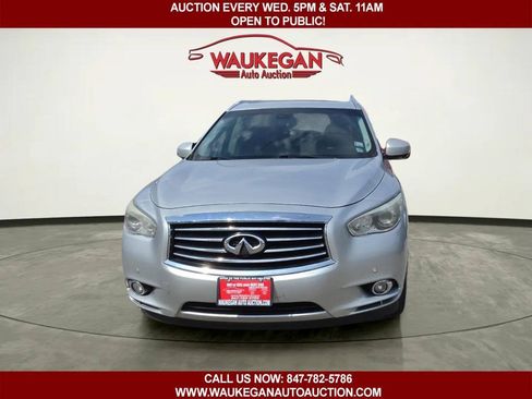 Used 2013 INFINITI JX35 AWD w/ Premium Pkg image 2