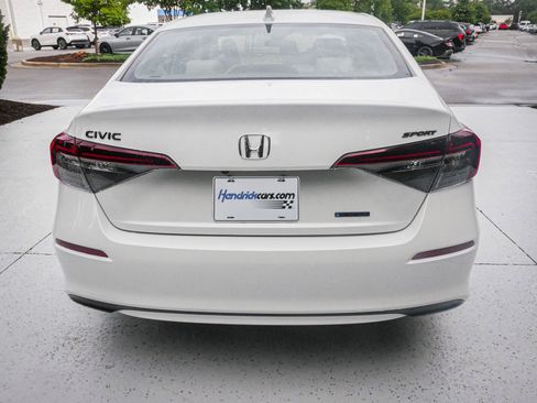 Used 2026 Honda Civic FWD Hybrid Sedan image 9