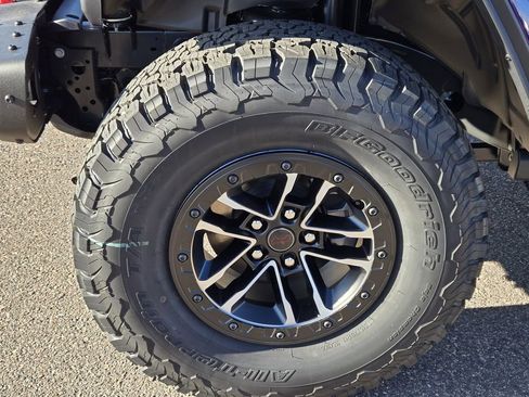 New 2026 Jeep Wrangler Unlimited Rubicon AWD/4WD image 6