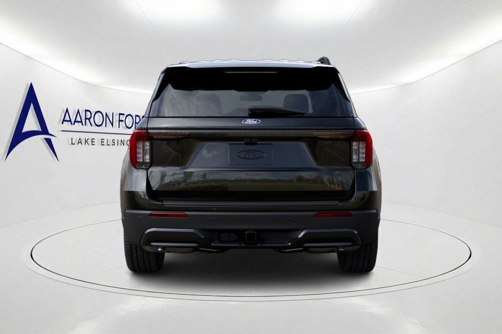 New 2027 Ford Explorer ST-Line w/ Premium Package RWD image 4