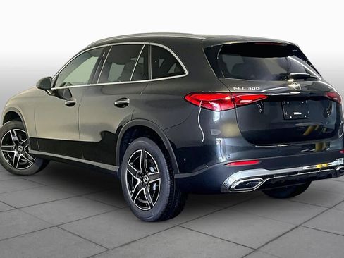 New 2027 Mercedes-Benz GLC 300 4MATIC image 3