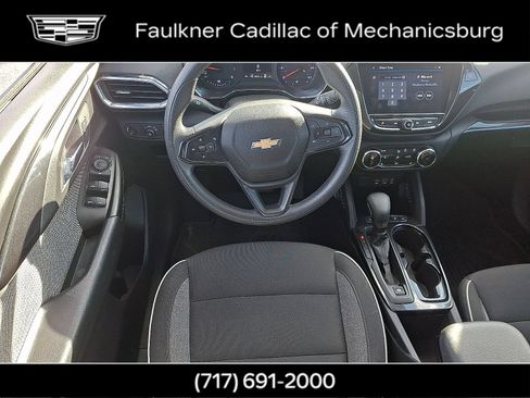 Used 2023 Chevrolet TrailBlazer LT w/ Convenience Package AWD/4WD image 10