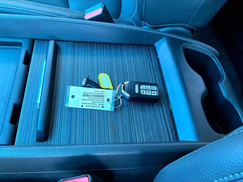 Used 2024 Honda Odyssey Touring image 15