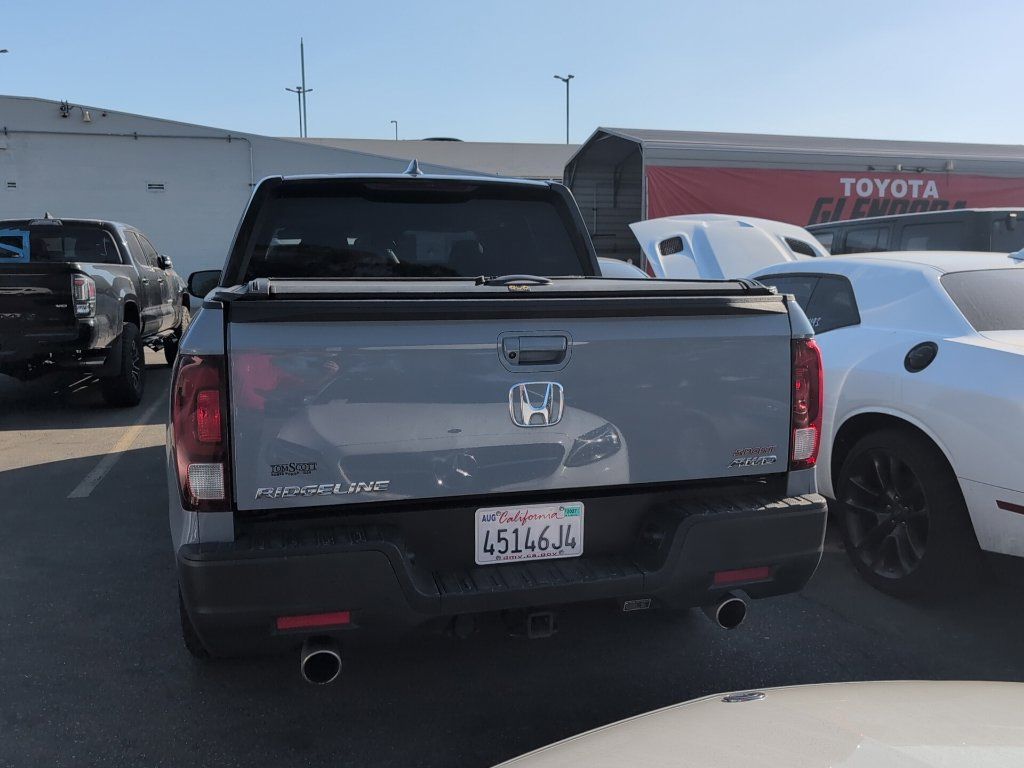 Used 2023 Honda Ridgeline Sport image 6