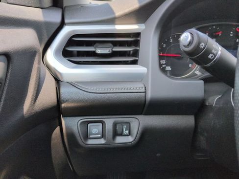 Used 2023 GMC Acadia SLE w/ Elevation Edition AWD/4WD image 20