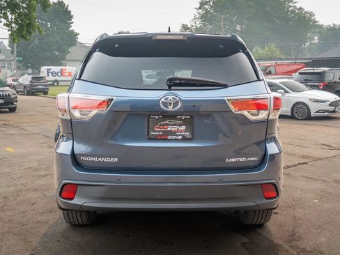 Used 2015 Toyota Highlander Limited Platinum AWD/4WD image 7