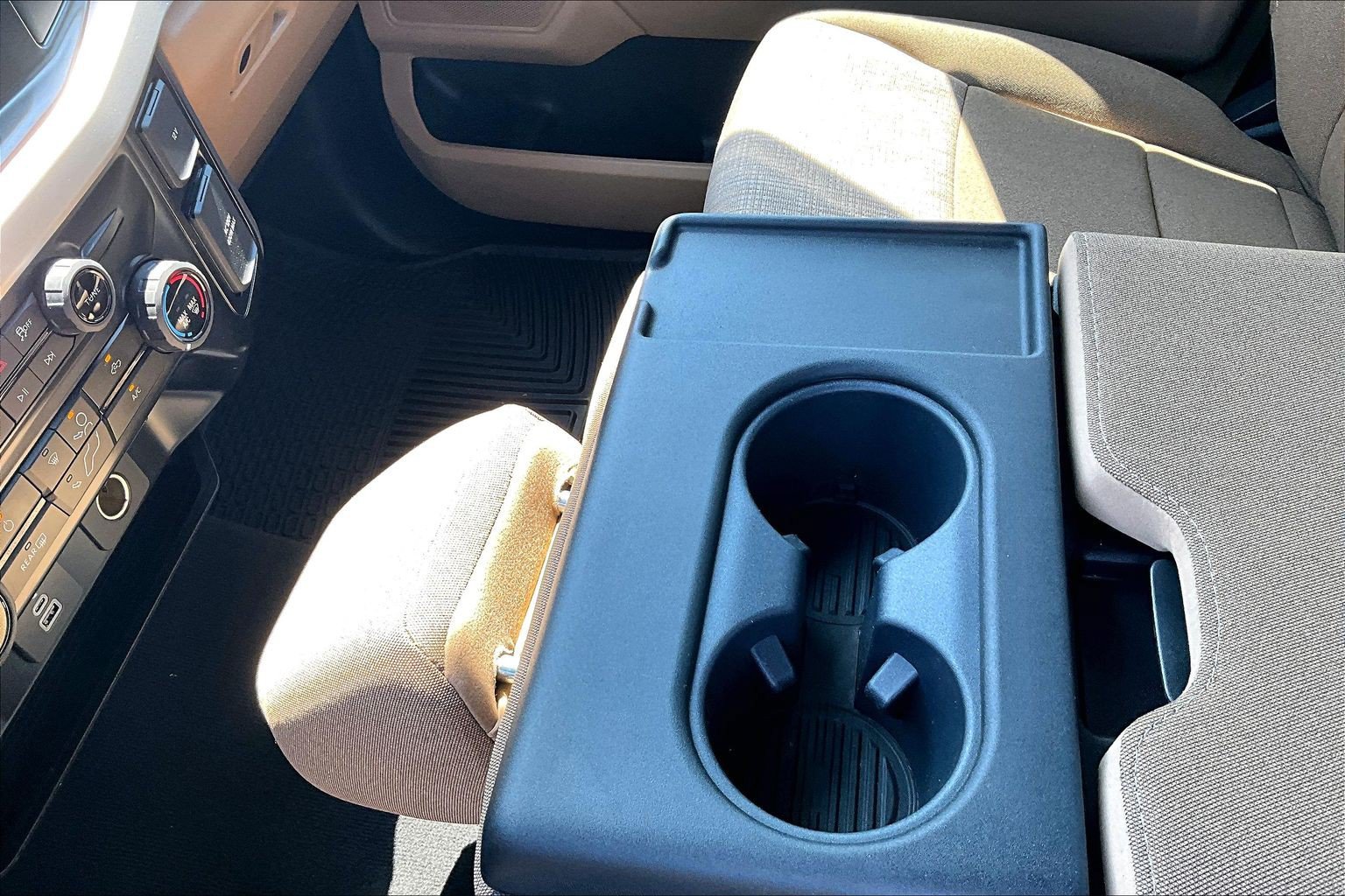 Used 2025 Ford F350 XLT w/ 360-Degree Camera Package AWD/4WD image 17