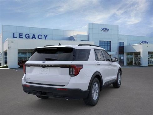 New 2026 Ford Explorer Active image 8