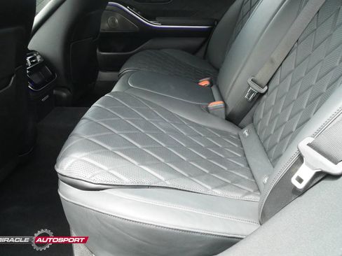 Used 2021 Mercedes-Benz S 580 4MATIC Sedan image 24