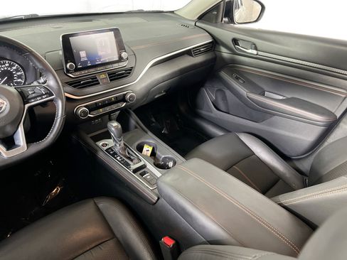 Used 2020 Nissan Altima 2.5 SR AWD/4WD image 21
