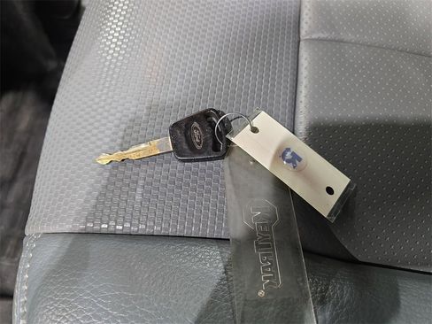 Used 2016 Ford F450 XL w/ XL Value Package image 34