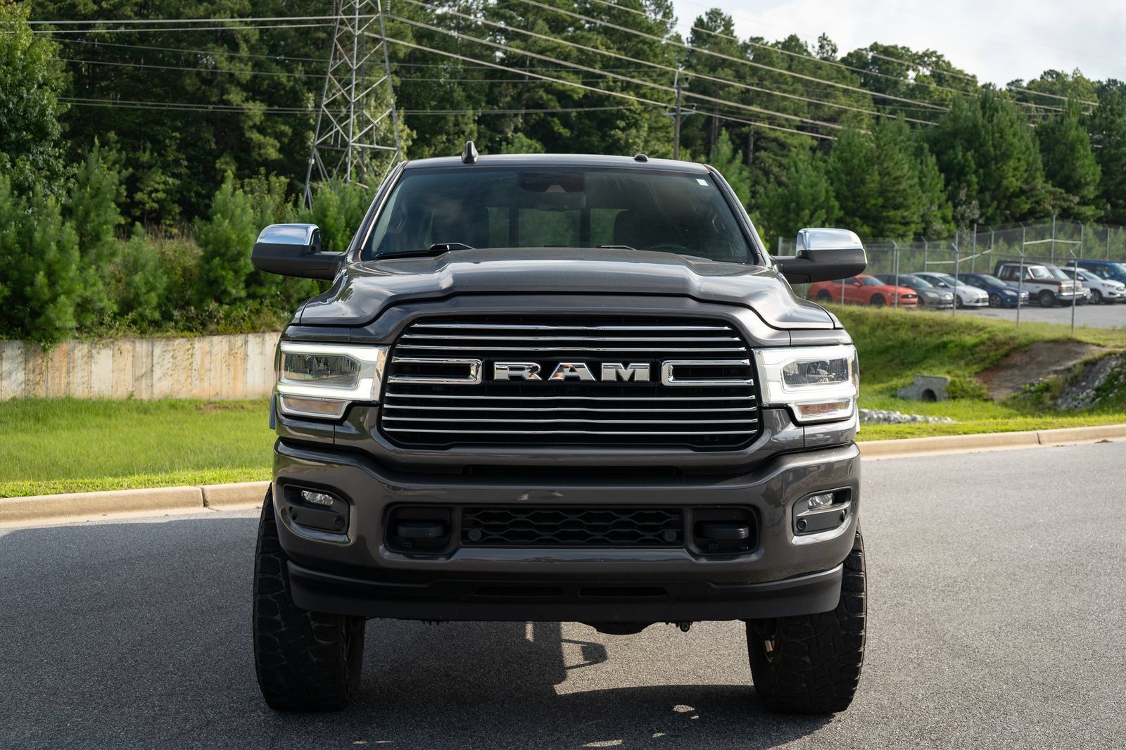 Used 2022 RAM 3500 Laramie AWD/4WD image 2