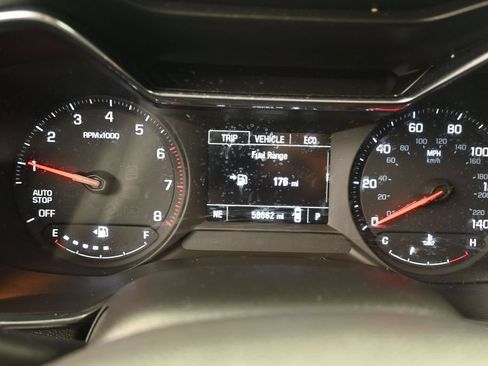 Used 2021 Chevrolet TrailBlazer LT w/ Convenience Package FWD image 11