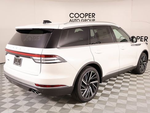 New 2026 Lincoln Aviator Reserve image 22