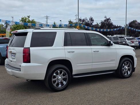 Used 2018 Chevrolet Tahoe Premier AWD/4WD image 39