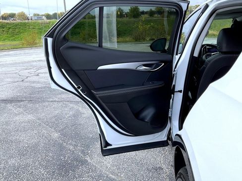 Certified 2025 Buick Envision Sport Touring image 20