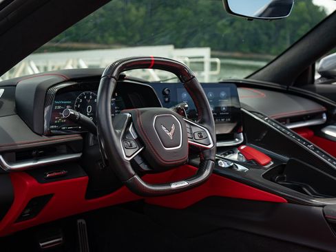 Used 2023 Chevrolet Corvette Z06 RWD image 33