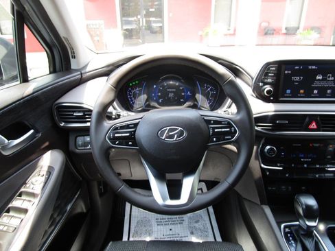Used 2019 Hyundai Santa Fe SEL FWD image 10
