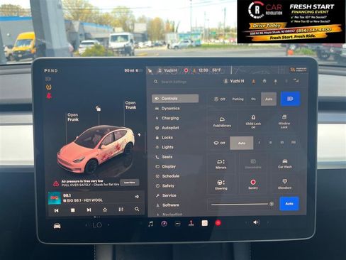 Used 2023 Tesla Model Y Long Range image 18