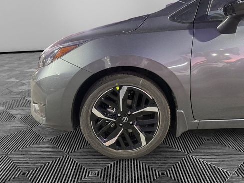 New 2025 Nissan Versa SR w/ Trunk Package image 37