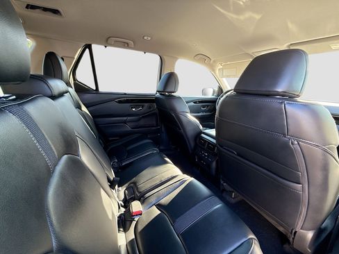 Used 2024 Honda Pilot EX-L image 30