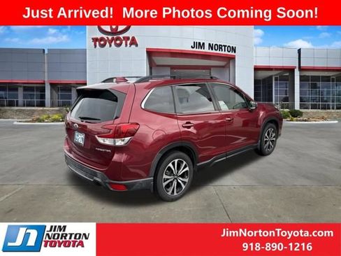 Used 2021 Subaru Forester Limited w/ Popular Package #3 AWD/4WD image 8
