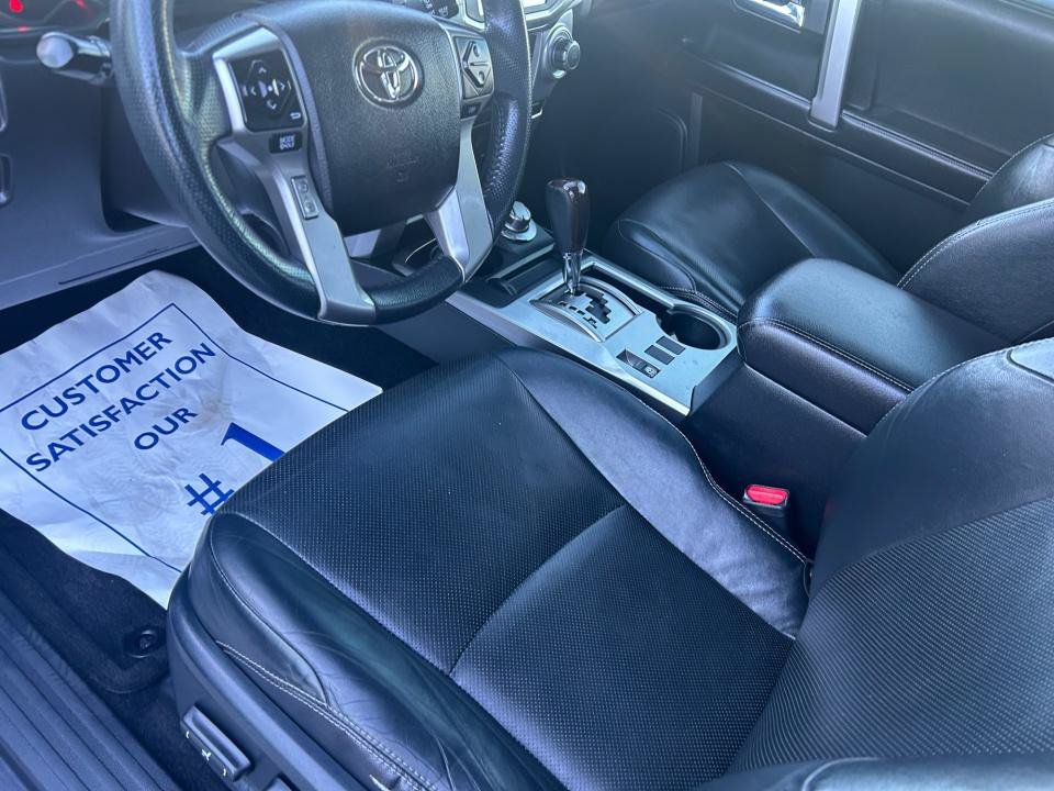 Used 2016 Toyota 4Runner Limited AWD/4WD image 34