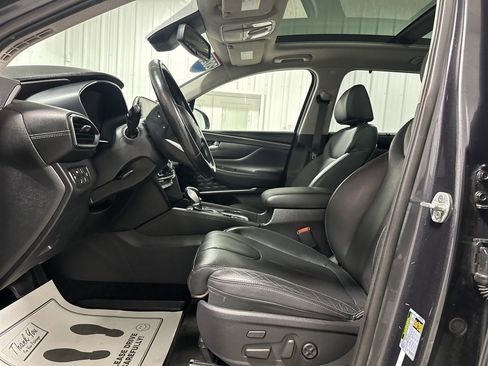 Used 2020 Hyundai Santa Fe Limited w/ Cargo Package image 14
