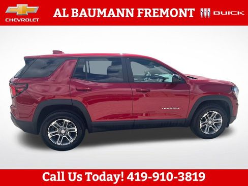 Used 2025 GMC Terrain Elevation AWD/4WD image 7