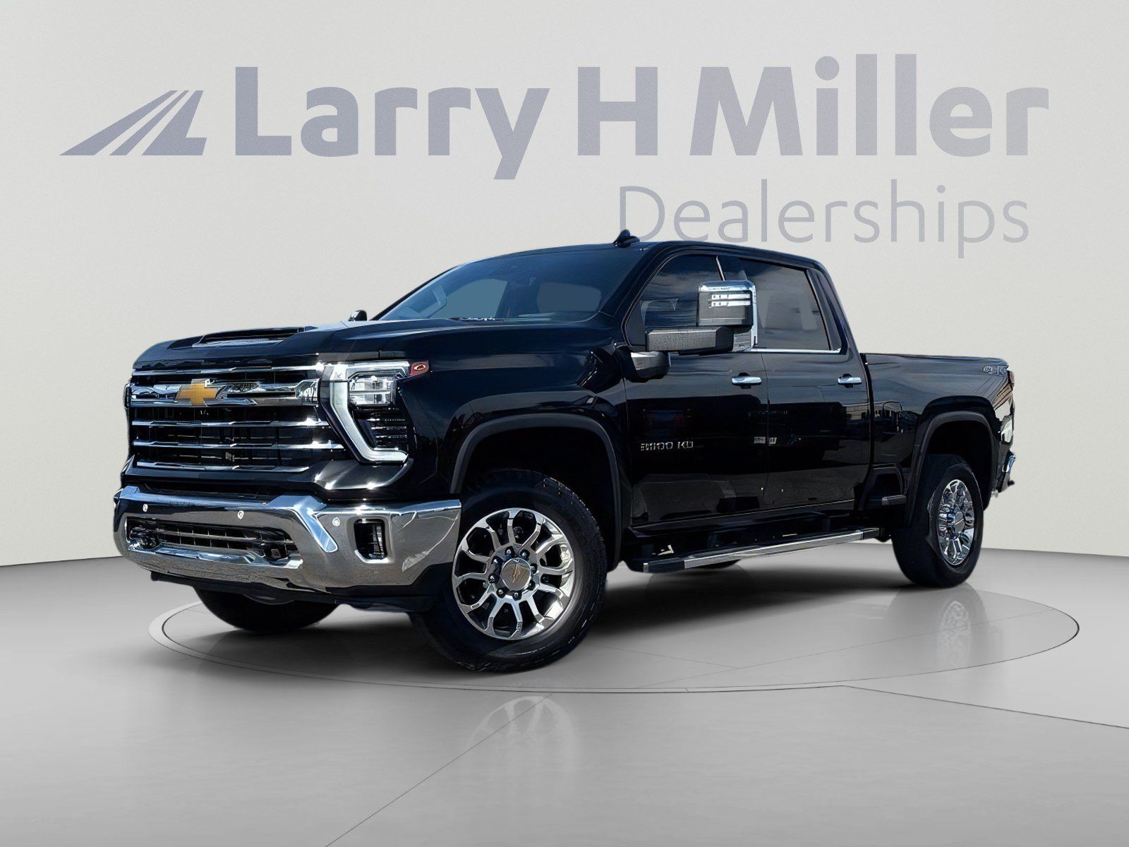 Used 2025 Chevrolet Silverado 2500 LTZ w/ LTZ Premium Package AWD/4WD image 1