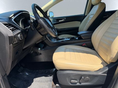 Used 2017 Ford Edge SEL w/ Equipment Group 201A AWD/4WD image 7