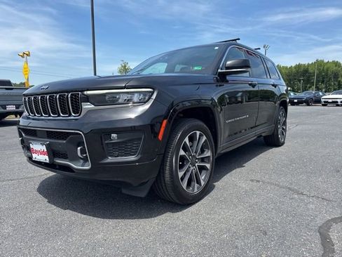 Used 2021 Jeep Grand Cherokee L Overland w/ Luxury Tech Group IV AWD/4WD image 22