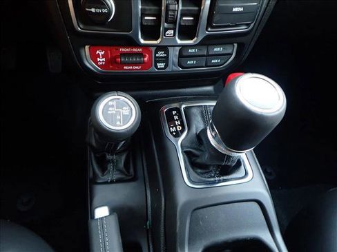 New 2026 Jeep Gladiator Rubicon image 25