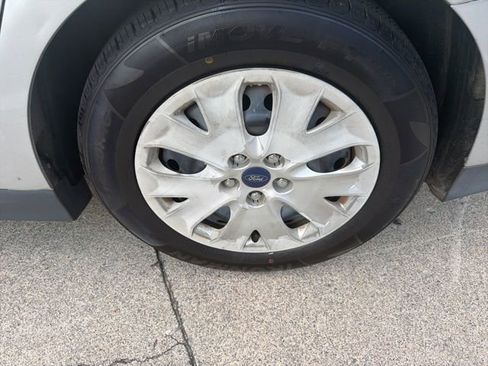 Used 2014 Ford Fusion S image 4