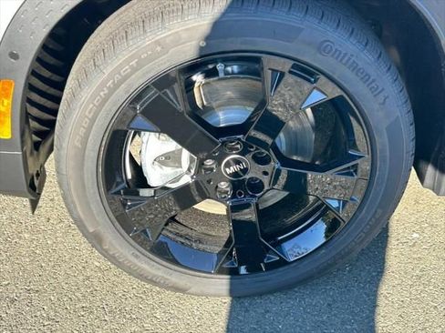 New 2026 MINI Cooper Countryman SE image 9