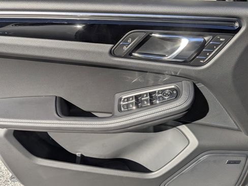 New 2026 Porsche Macan Turbo AWD/4WD image 13