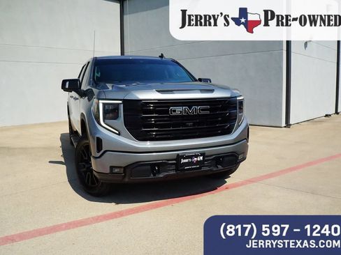Used 2023 GMC Sierra 1500 Elevation w/ Elevation Premium Package AWD/4WD image 7