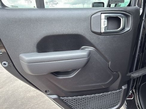 New 2026 Jeep Wrangler Unlimited Sport AWD/4WD image 15