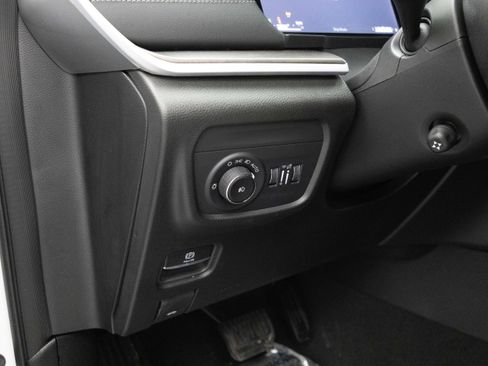 New 2026 Jeep Grand Cherokee L Limited image 16