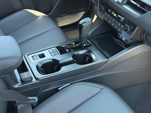 New 2026 Subaru Outback Limited AWD/4WD image 20