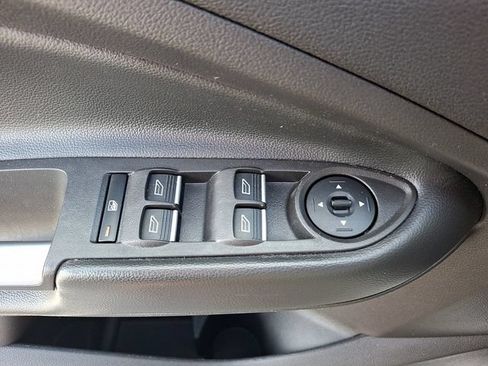 Used 2019 Ford Escape SE AWD/4WD image 21