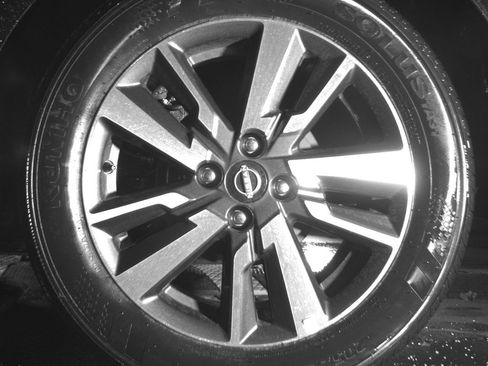 Used 2025 Nissan Versa SV image 14