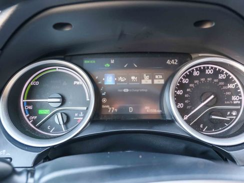 Used 2023 Toyota Camry XLE w/ Navigation Package FWD image 25