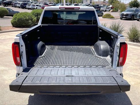 Used 2025 GMC Sierra 1500 SLT RWD image 17