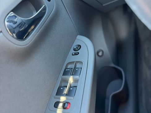 Used 2011 Chevrolet Malibu LT w/ White Diamond Premium Package image 14