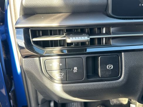 New 2026 Kia Sportage EX image 11