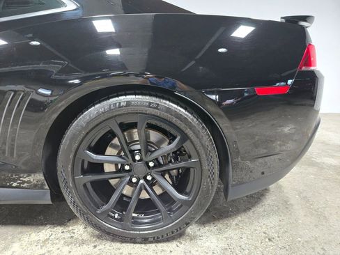Used 2014 Chevrolet Camaro ZL1 RWD image 49