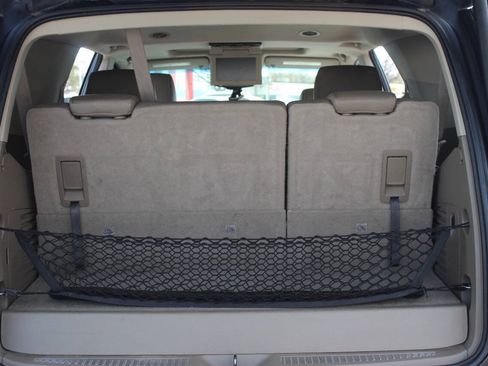 Used 2016 Chevrolet Tahoe LT RWD image 13