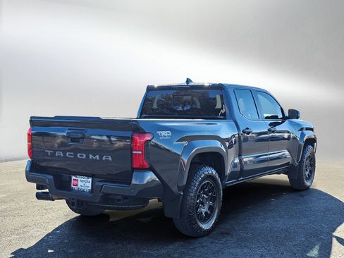 Used 2024 Toyota Tacoma TRD Sport w/ TRD Sport Premium Package image 5